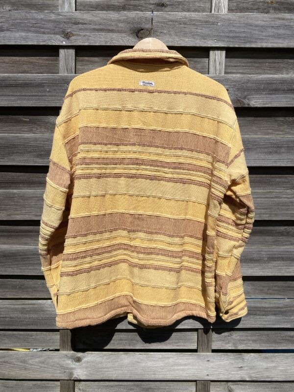 La sur-chemise jaune – Image 2