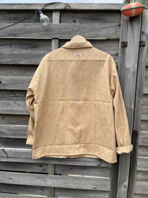 La veste ouvrière or