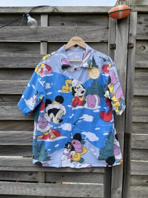 La chemisette Mickey en hiver