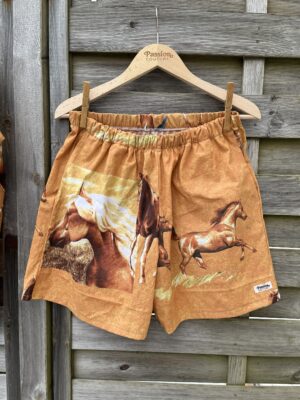 Le short chevaux
