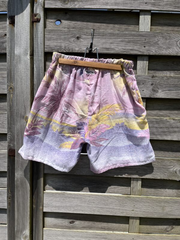 Le short rose des îles – Image 5