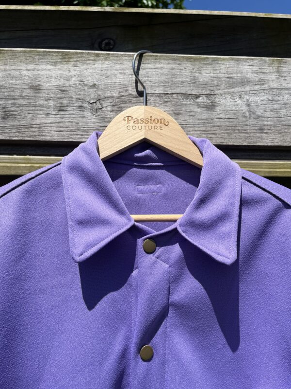 La veste ouvrière violette – Image 4