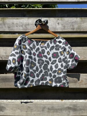 Le tee-shirt léopard black and white