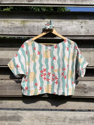 Le tee-shirt coquillage rayé