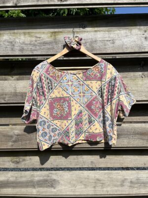 Le tee-shirt bi motif