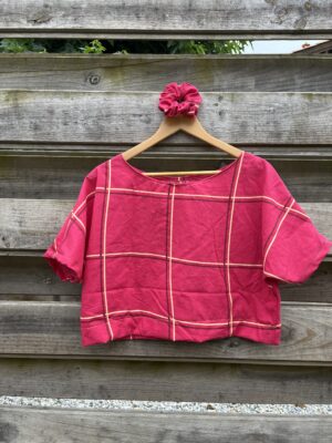 Le tee-shirt rose carreaux
