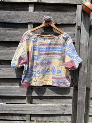 Le tee-shirt jaune ethnic