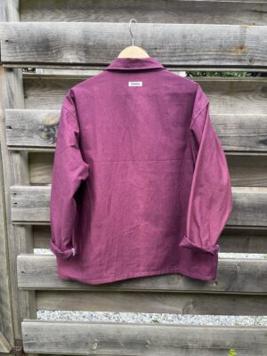 La veste ouvrière prune