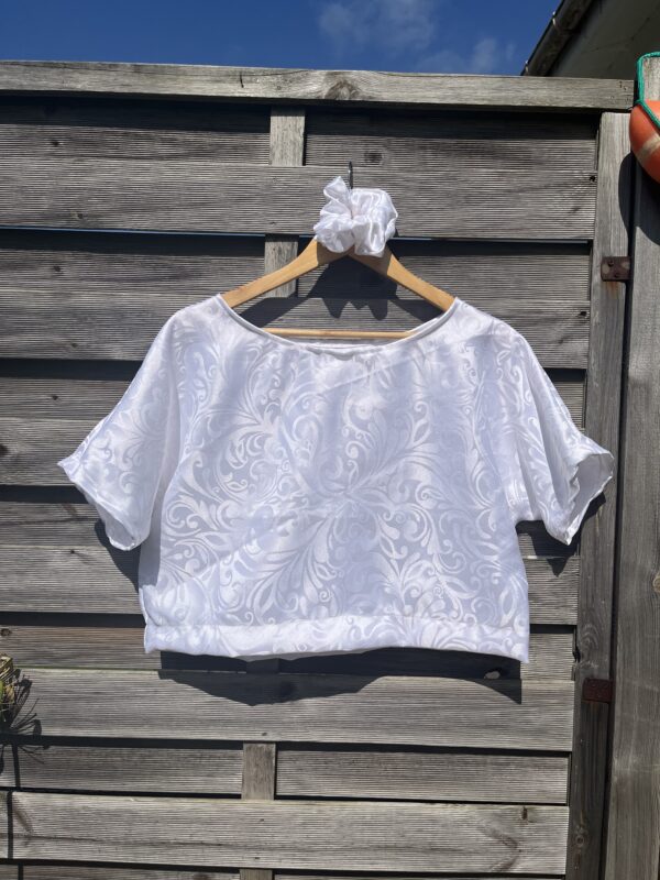 Le tee-shirt blanc chic