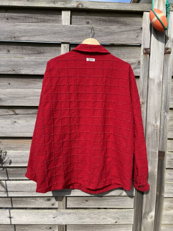 La sur-chemise rouge – Image 2