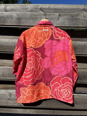 La veste ouvrière fleurie flashy