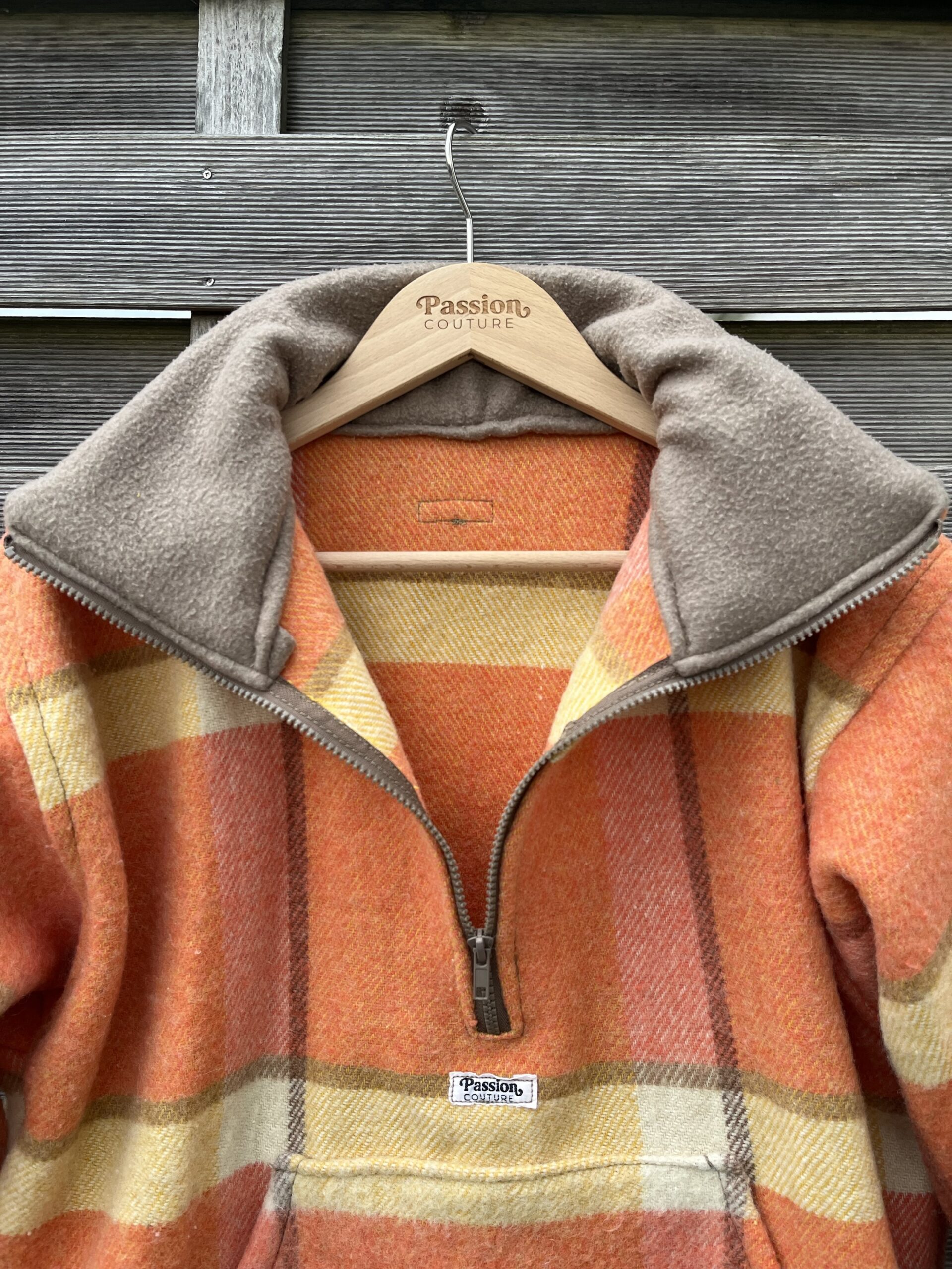 La polaire orange et jaune – Image 3