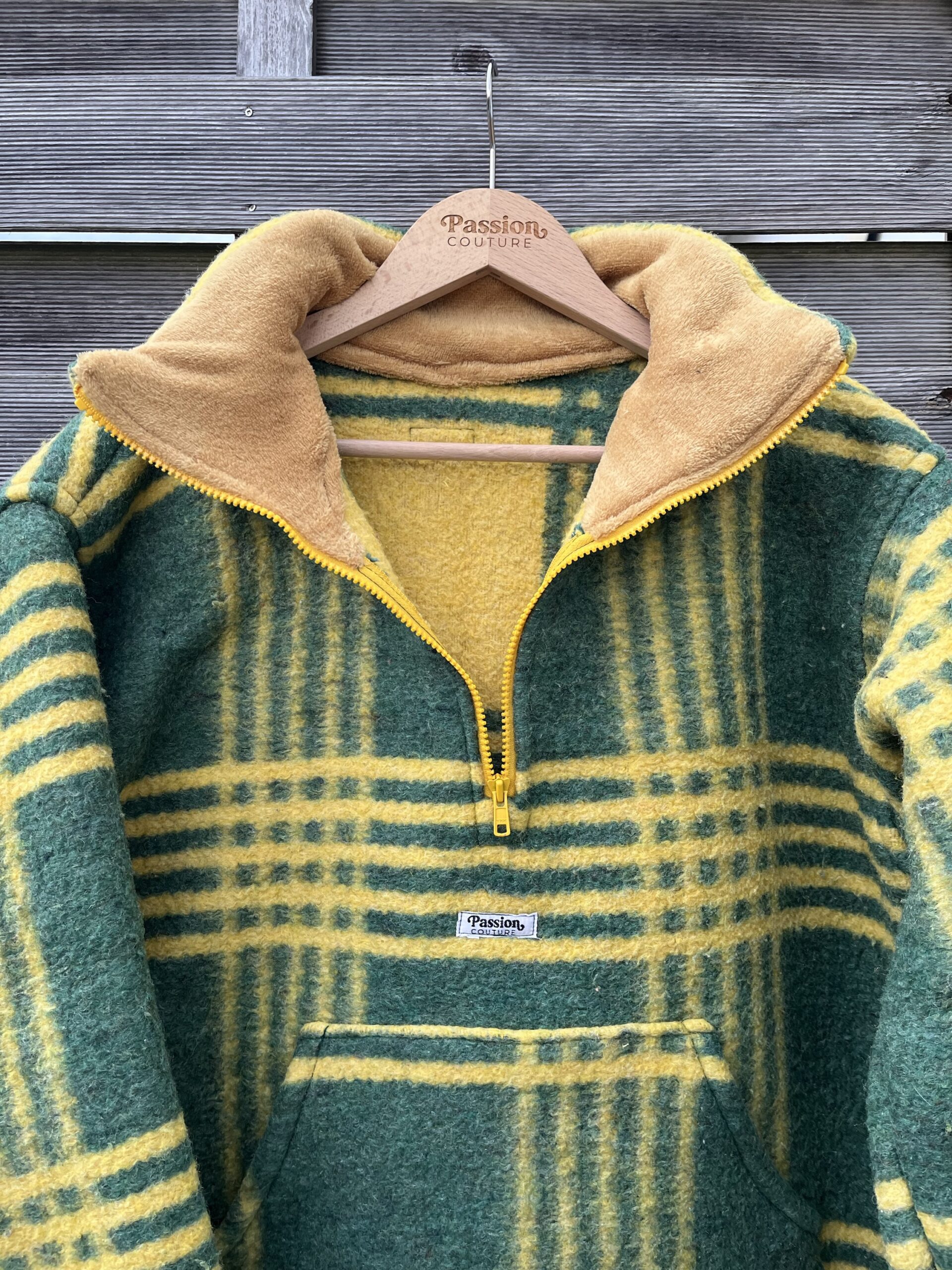 La polaire verte et jaune – Image 6