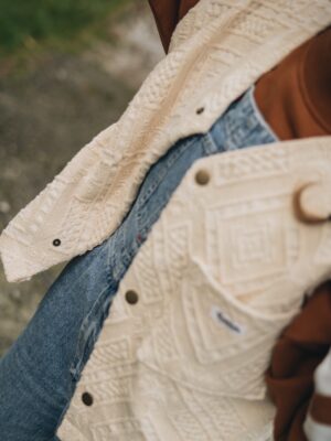 Le petit gilet blanc