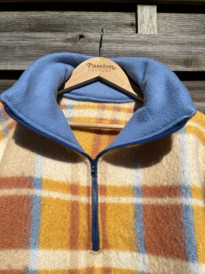 La polaire orange carreaux