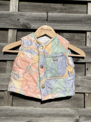 Le gilet enfant matelassé pastel