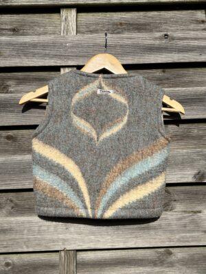 Le gilet enfant gris beige