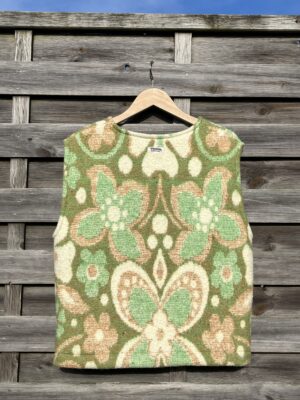 Le gilet vert fleur