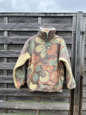 La polaire mauve fleurie