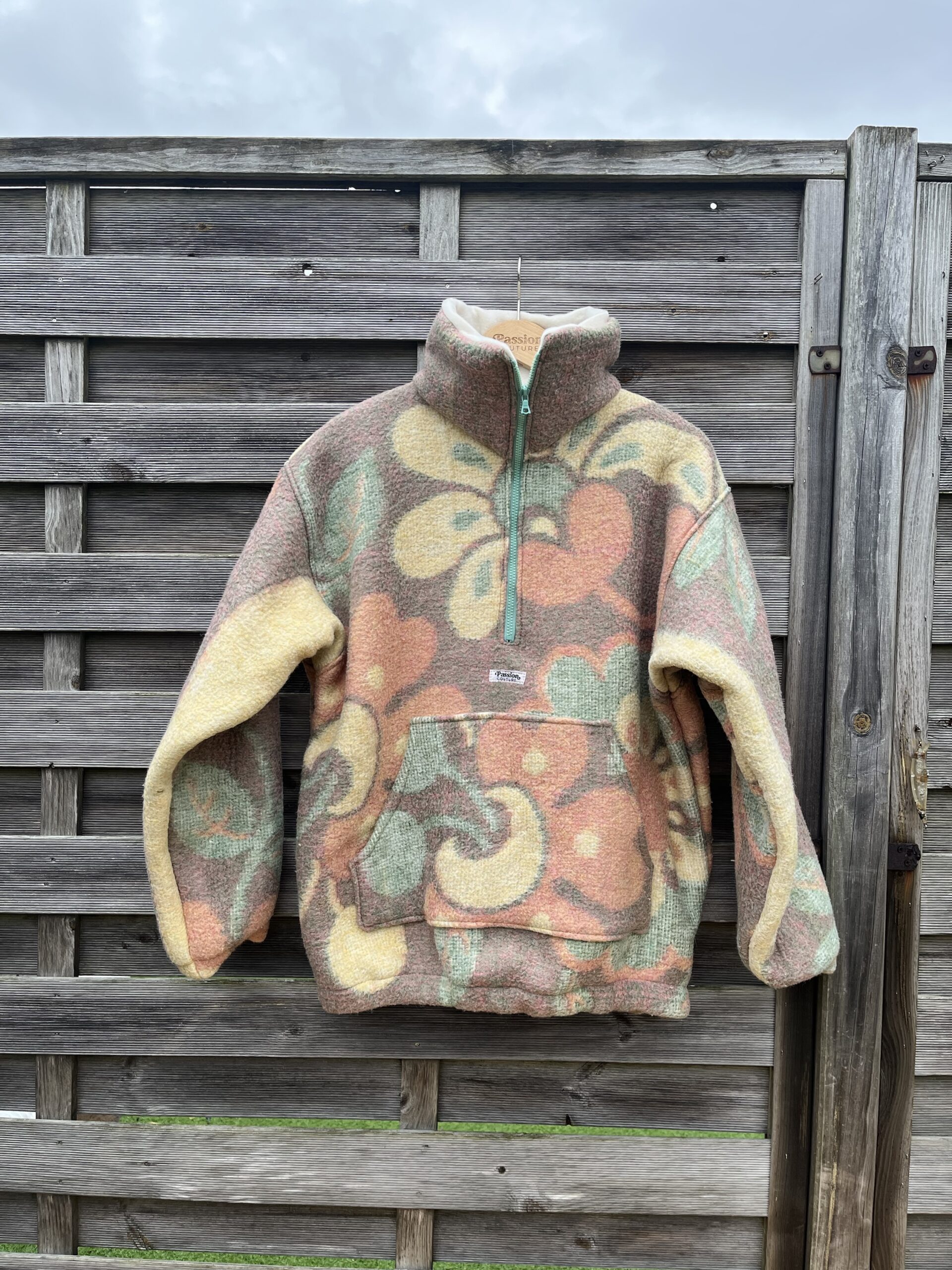 La polaire mauve fleurie