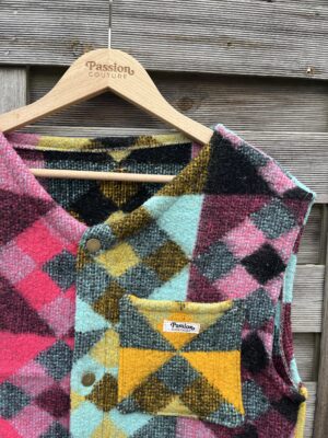 Le gilet carreaux flashy