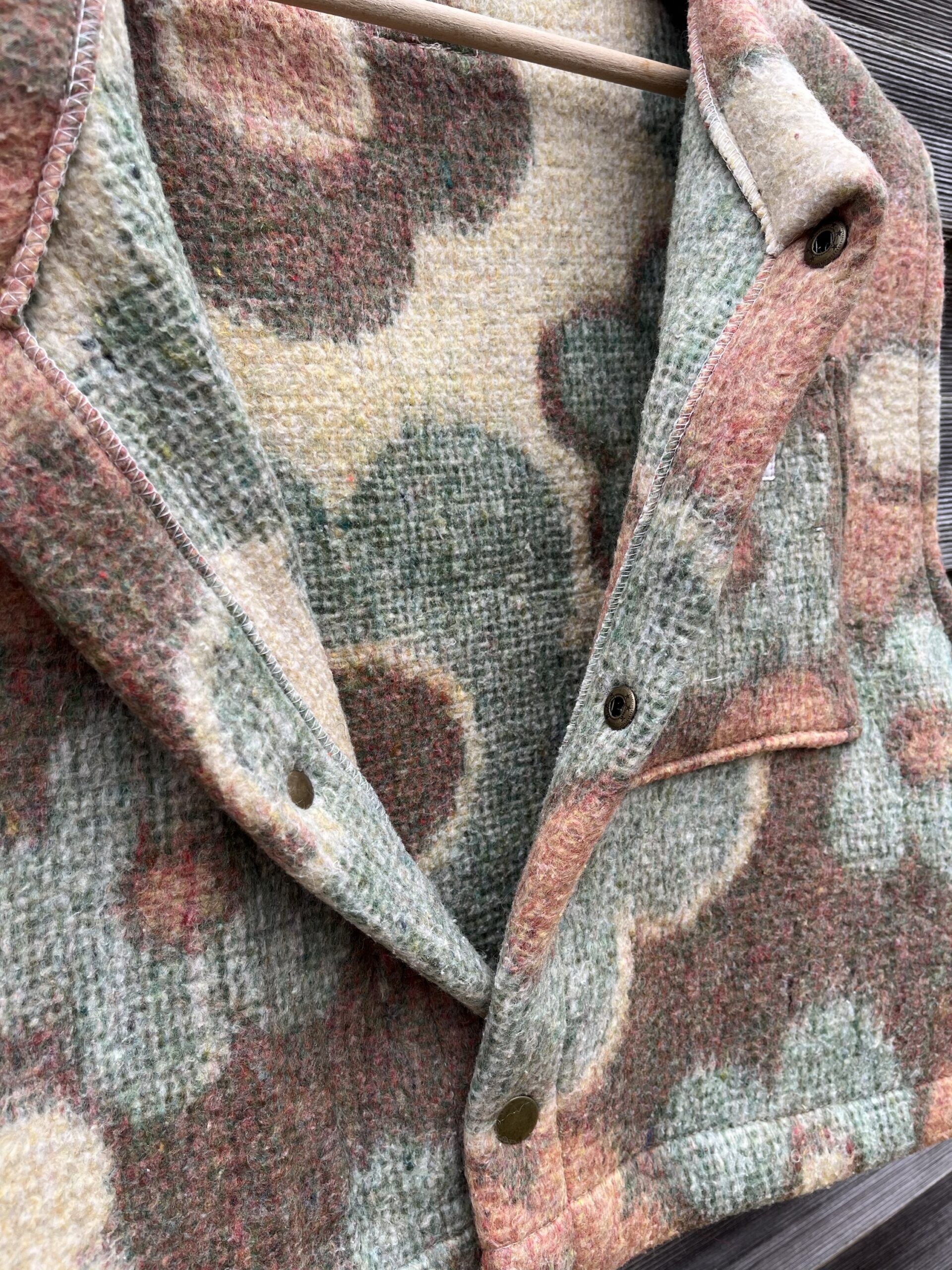 Le gilet fleurs vintage – Image 4