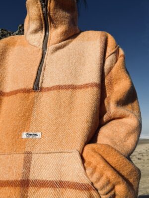 La polaire orange carreaux