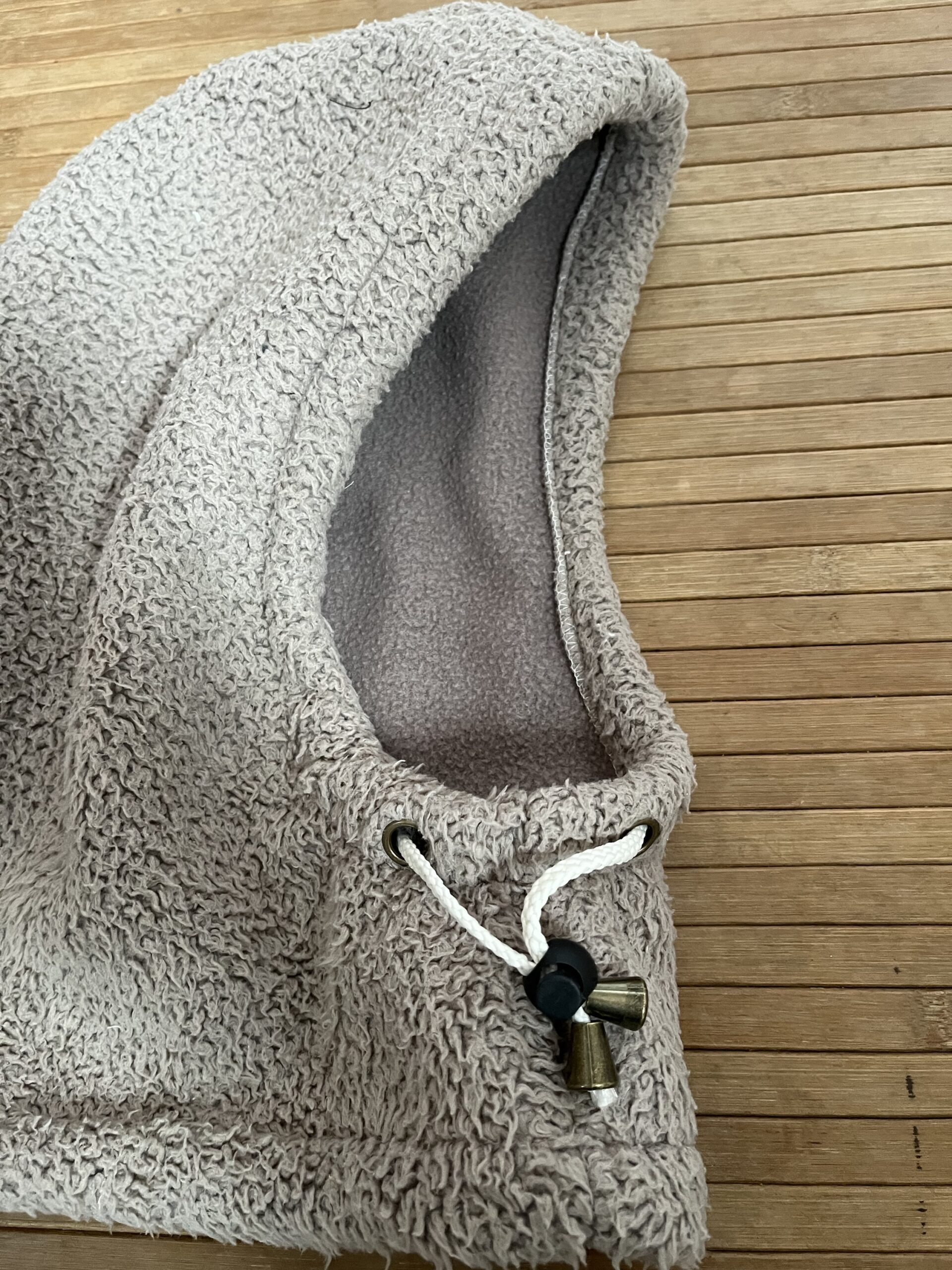 Cagoule marron moumoute – Image 4