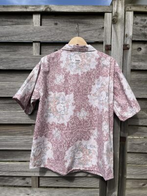 La chemisette rose baroque