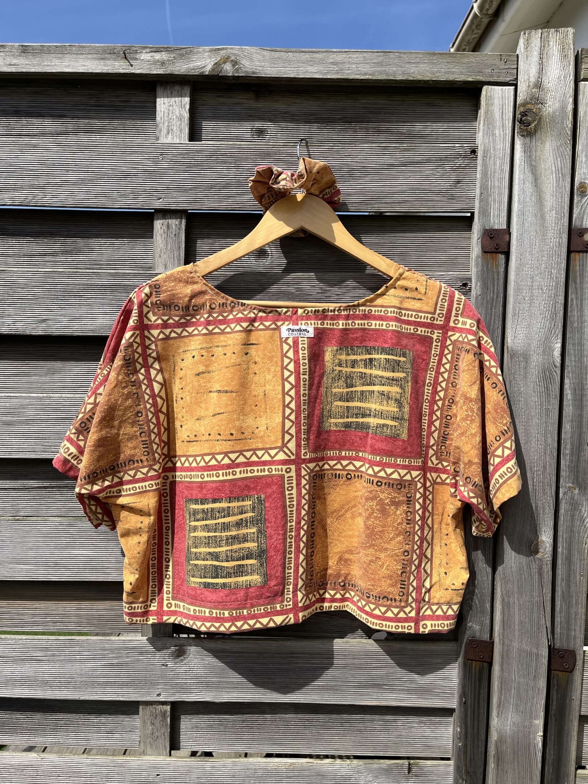 Le tee-shirt tribu – Image 2