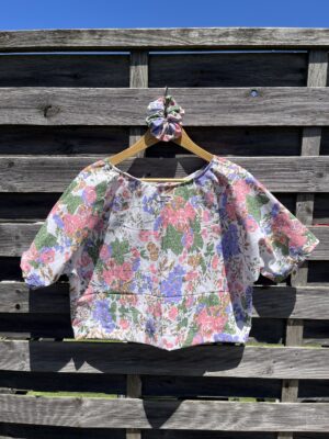 Le tee shirt fleurs rose