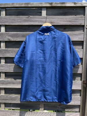 La chemisette de soirée - bleu satin