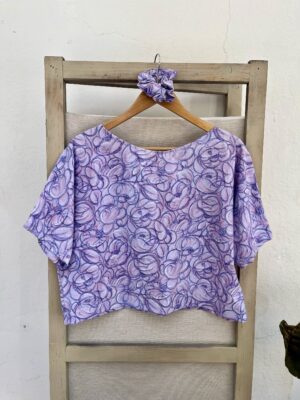 Le tee-shirt mauve