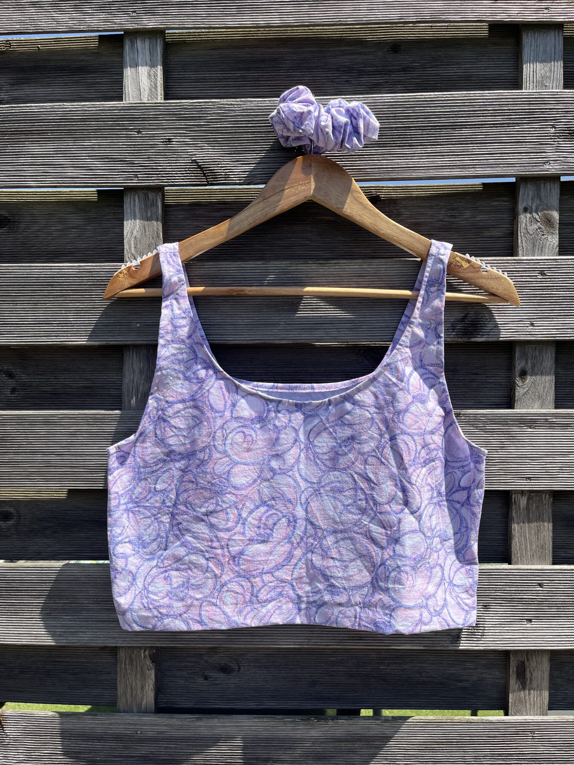 Le crop top mauve