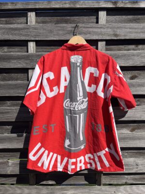 La chemisette Coca Cola